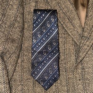 Authentic Christian Dior Navy Blue Paisley Tie